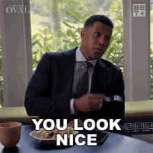 You Look Nice Donald Winthrop GIF - You Look Nice Donald Winthrop The Oval GIFs