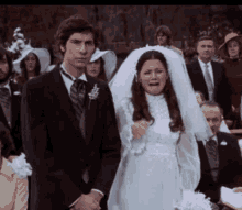 Weinen Braut GIF - Weinen Braut Hochzeit GIFs