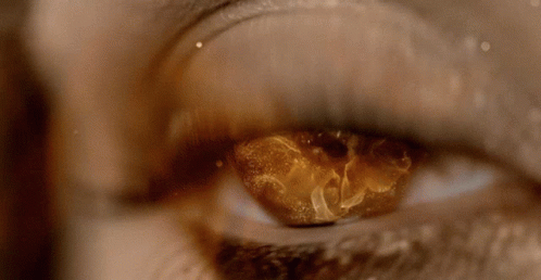 Danielle Campbell Avatars 200x320 pixels Golden-eye-werewolf-eyes