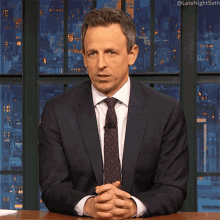 head shake seth meyers late night with seth meyers smh disappointed