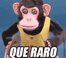 Que Raro Y Extraño GIF - Que Raro Monkey Play GIFs