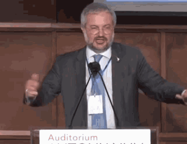Claudio Borghi Lega Gif Claudio Borghi Claudio Borghi Discover Share Gifs