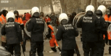 Grève GIF - Greve Police Arrest GIFs
