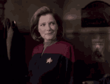 Kathryn Janeway Kate Mulgrew GIF - Kathryn Janeway Kate Mulgrew Star Trek Voyager GIFs