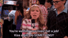 Icarly Sam Puckett GIF - Icarly Sam Puckett Youre Wasting Your Lives GIFs
