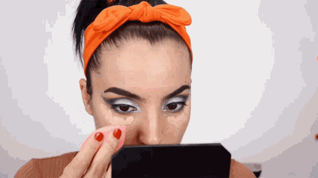 Concealer Bilintina GIF - Concealer Bilintina Bilintina Makeup - Discover &amp;  Share GIFs