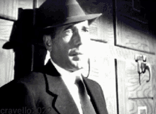 Humphrey Bogart You Cant Do That GIF - Humphrey Bogart You Cant Do That Funny Bogart Gif GIFs