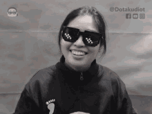 deaf dotakudiot