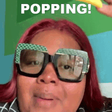 Popping Feeling Yourself GIF - Popping Feeling Yourself Best Life GIFs