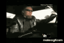 happy hetfield