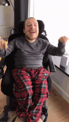 Wheelchair Dancing GIF - Wheelchair Dancing Happy GIFs