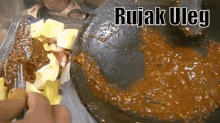 Rujak Uleg GIF - Rujak Fruit Salad Indonesia GIFs
