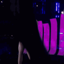 Taylor Swift Walking On Stage GIF - Taylor Swift Walking On Stage Dancing On Stage GIFs