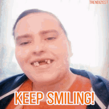 Keep Smiling Dentist GIF - Keep Smiling Dentist Toothless GIFs