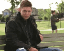 thumbs up dean winchester jensen ackles the cw supernatural