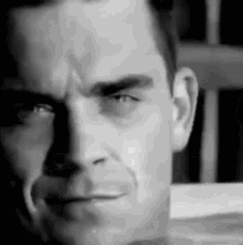 Robbie Williams GIF - Robbie Williams Handsome GIFs