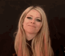 Avril Lavigne GIF - Avril Lavigne Avril Lavigne GIFs