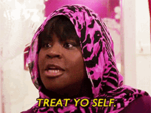 Parks And Rec Donna GIF - Parks And Rec Donna Treat Yo Self GIFs