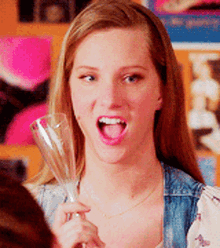 Glee Brittany Pierce GIF - Glee Brittany Pierce Shocked GIFs
