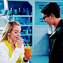 Zoey Reeves Carrot Smoothie GIF - Zoey Reeves Carrot Smoothie Drinking Smoothie GIFs
