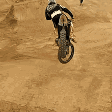 Motorcycle Tricks Red Bull GIF - Motorcycle Tricks Red Bull Climbing Up The Ramp GIFs