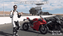Most Exciting Bikes Show Off GIF - Most Exciting Bikes Show Off Upcoming GIFs
