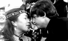 Paul Mccartney Love You GIF - Paul Mccartney Love You Eskimo Kiss GIFs
