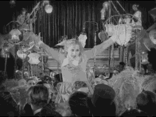 Metropolis Fritz Lang GIF - Metropolis Fritz Lang Maschinenmensch GIFs