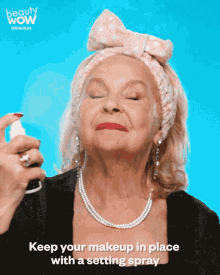 Keep Your Makeup In Place With A Setting Spray Beauty Studio GIF - Keep Your Makeup In Place With A Setting Spray Spray Makeup GIFs