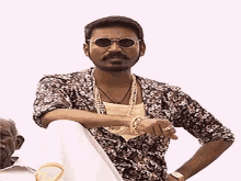 Dhanush Gifsblog GIF - Dhanush Gifsblog Tamil GIFs