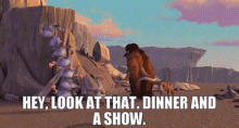 Ice Age Manny GIF - Ice Age Manny Hey Look At That GIFs