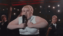 Yes Fat Amy GIF - Yes Fat Amy Rebel Wilson GIFs