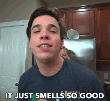 It Just Smells So Good Smells Nice GIF - It Just Smells So Good Smells Nice Smells Great GIFs
