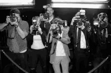 Papparrazzi Shoot GIF - Papparrazzi Shoot Camera GIFs