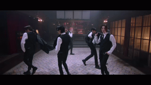 Onlyoneof Onlyoneof Kb GIF - Onlyoneof Onlyoneof Kb Onlyoneof Suit Dance -  Discover & Share GIFs