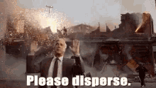 Please Disperse Nothing To See Here GIF - Please Disperse Nothing To See Here GIFs