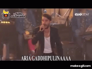 Aria Gaddhipulina Sing GIF - Aria Gaddhipulina Sing Pizzica GIFs