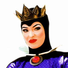 Evil Queen Disneyland GIF - Evil Queen Disneyland All Hail Megatron And Fatima GIFs