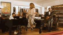 Grooving Shania Twain GIF - Grooving Shania Twain Dancing GIFs
