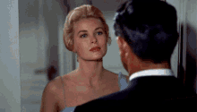Grace Kelly Cary Grant GIF - Grace Kelly Cary Grant Kiss GIFs