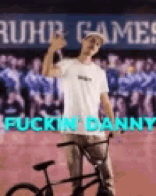 Fndanny Yo GIF - Fndanny Danny Yo GIFs