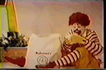 Mcdonalds Ronald Mcdonald GIF - Mcdonalds Ronald Mcdonald Commercial GIFs