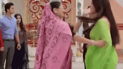 Soap Opera India GIF - Soap Opera India Slap Face - Descubre & Comparte GIFs