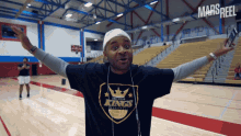 gesture court