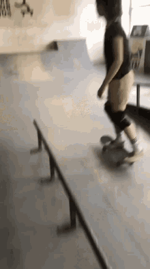 Roller Skate Fail GIFs | Tenor