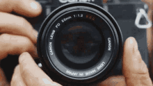 Camera Zoom In GIF - Camera Zoom In Picture GIFs
