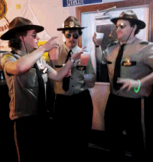 Super Troopers Drunk Police GIF - Super Troopers Drunk Police Dance GIFs