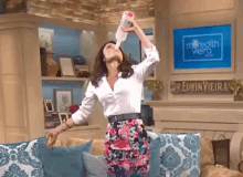 Bethenny Frankel Throws It Back On The Meredith Vieira Show! GIF - The Meredith Vieira Show Bethenny Frankel Drink GIFs