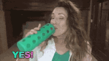 Amy Mille 3life Essentials GIF - Amy Mille 3life Essentials Water GIFs