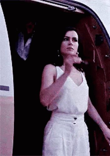 laura-biel-365dni.gif